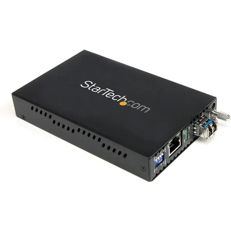 StarTech.com ET1000S40LC2 1000 Mbps Gigabit Single-Mode Fiber Media Converter with LC Connector - 40 km Range by StarTech.com