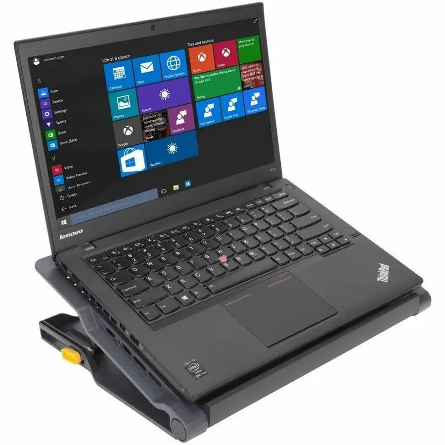 Targus 17" Chill Mat+ with 4-Port USB Hub – Laptop Cooling Stand and Ergonomic Support