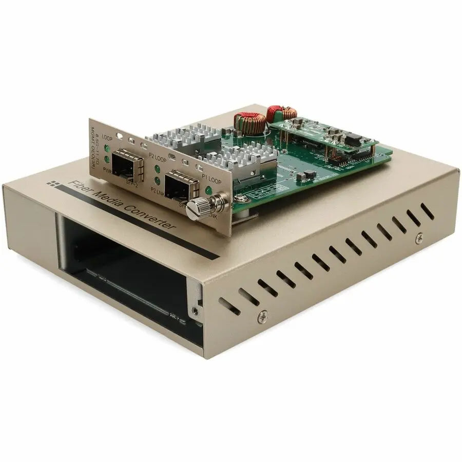 AddOn 10G OEO Converter with 2 Open SFP+ Slots Standalone Kit – Fiber Media Converter for High-Speed Network Connectivity