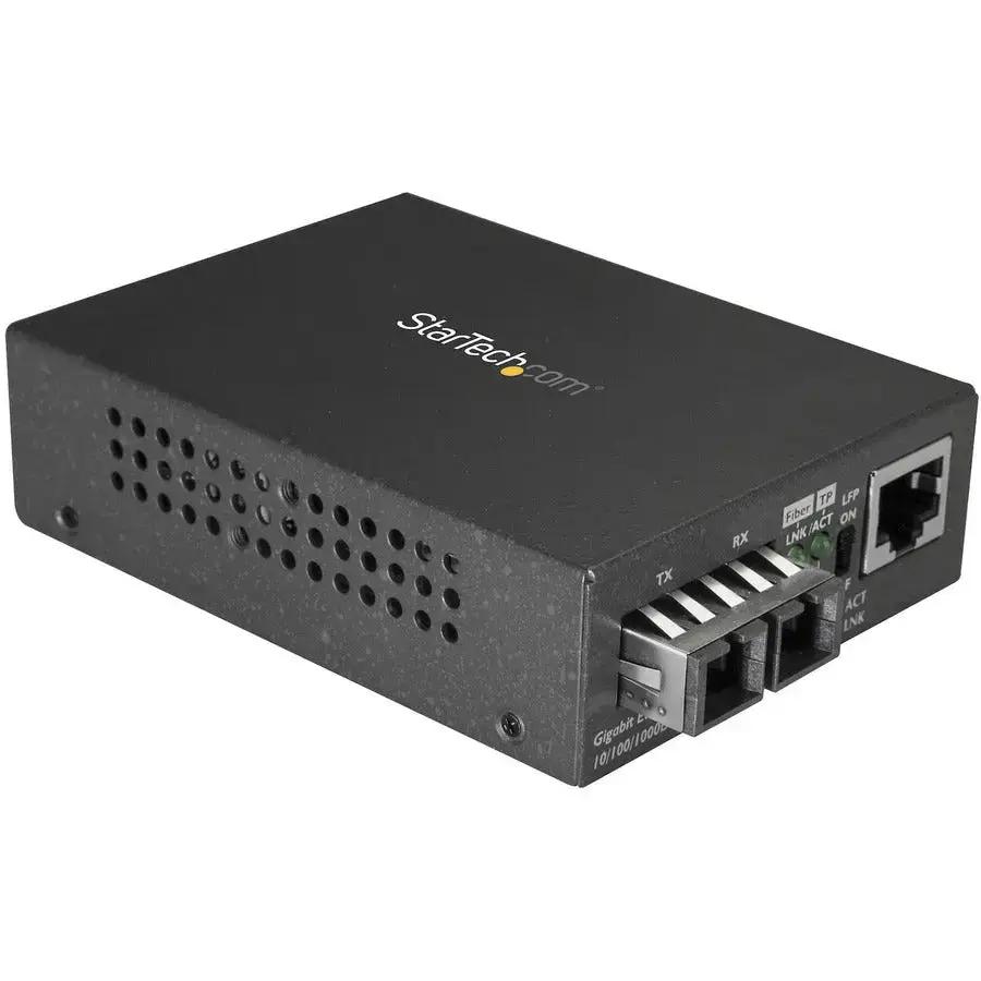 StarTech.com MCMGBSCMM055 Gigabit Ethernet to SC Fiber Media Converter – 1000Base-SX Multimode Fiber, 550 Meters Range by StarTech.com