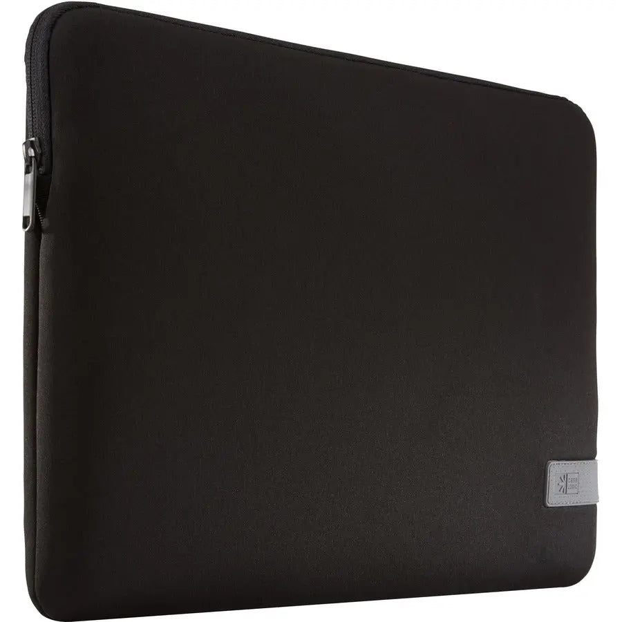 Case Logic Reflect 15.6-Inch Laptop Sleeve in Black – Slim Protective Carrying Case