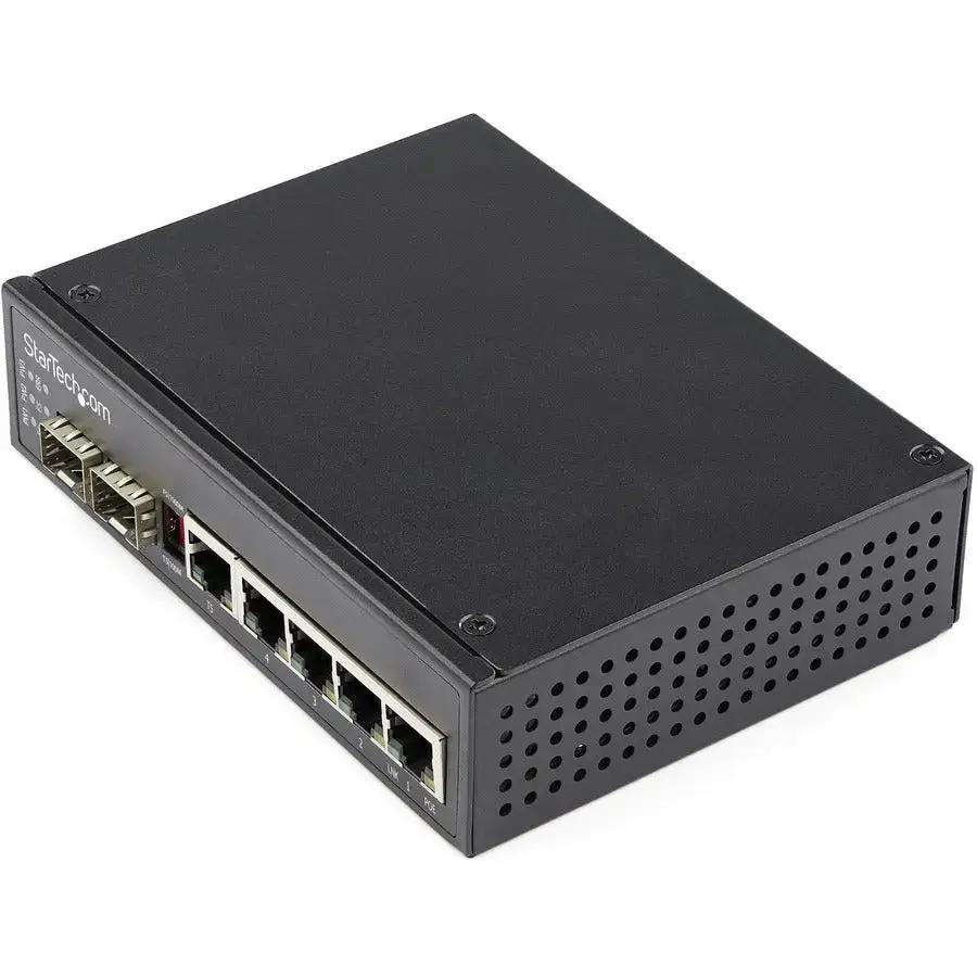 StarTech.com IES1G52UPDIN Industrial 6 Port Gigabit Ethernet Switch with PoE+ and SFP Slots, 48VDC, DIN Rail Mountable by StarTech.com