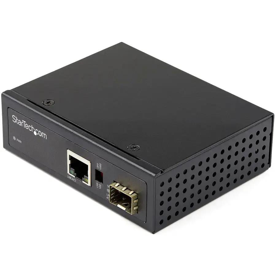 StarTech.com IMC1GSFP Industrial Fiber to Ethernet Media Converter - 1Gbps SFP to RJ45 Copper, Single & Multi-Mode Fiber, 12V Power, Wall & DIN Mount by STARTECH.COM