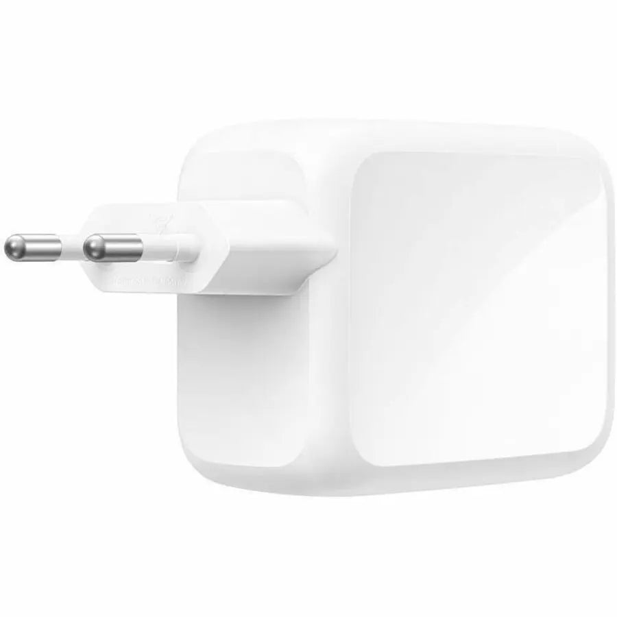 Belkin UltraCharge Retractable GaN Wall Charger 67W – Portable USB-C Fast Charger for Apple, Dell, and More
