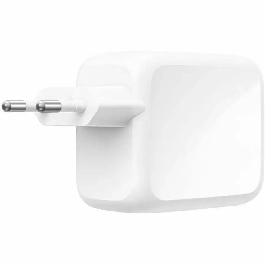 Belkin UltraCharge Retractable GaN Wall Charger 67W – Portable USB-C Fast Charger for Apple, Dell, and More by Belkin International, Inc