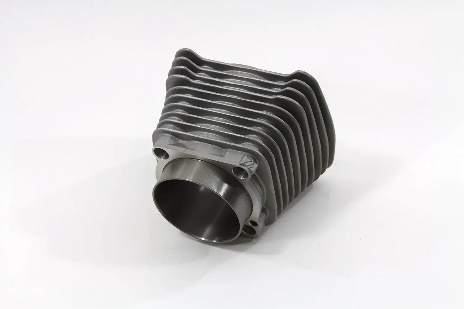 Motorshop Replica 1200cc Silver Finish Cylinder – Fits Harley Davidson XL (1988-1997) by Motorshop