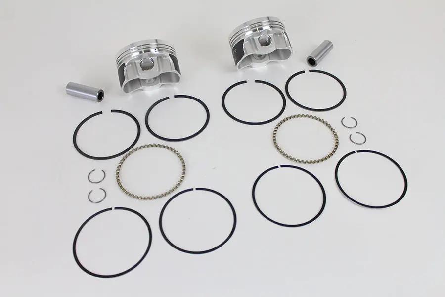 Wiseco Tracker Series 883cc Piston Set .030 Oversize for Harley Davidson XL (Fits 1986-1995) by Wiseco