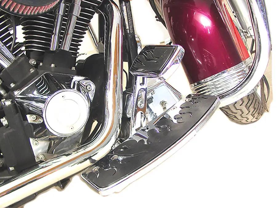 V-Twin Forward Brake Pedal Chrome - Part Number 42638-00A for Harley Davidson FLST Models by V-Twin