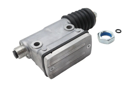 V-Twin Rear Master Cylinder for Harley Davidson XL 1987-1996 - Part Number 74735N by V-Twin