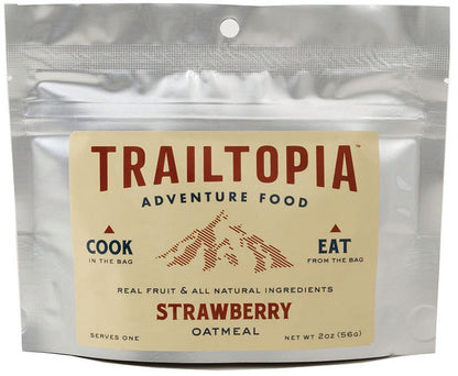 TRAILTOPIA Strawberry Oatmeal - Nutritious Breakfast for Outdoor Adventures