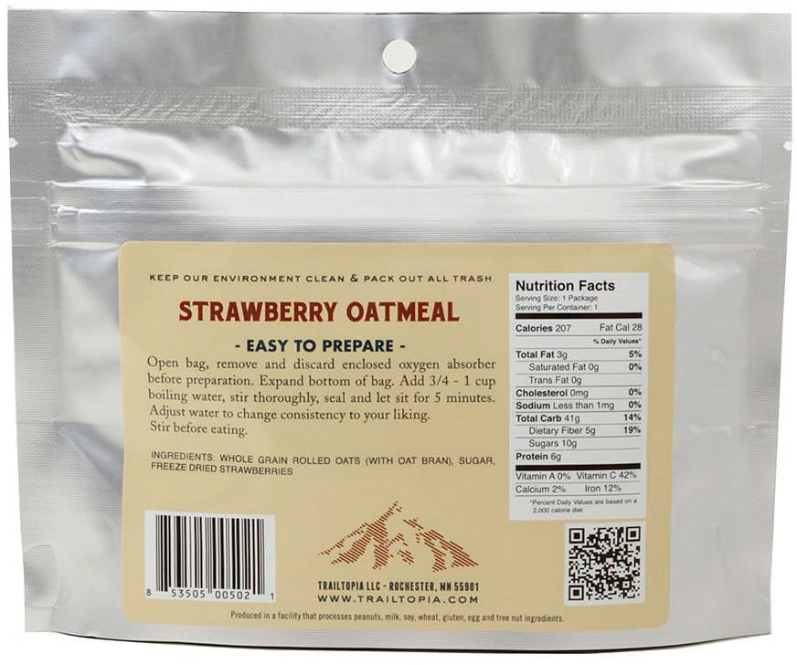 TRAILTOPIA Strawberry Oatmeal - Nutritious Breakfast for Outdoor Adventures