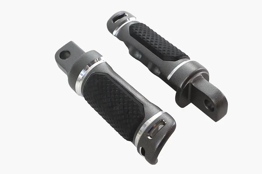 V-Twin NYC Style Footpeg Set – Machined Detail Accents with Rubber Grip Insert by V-Twin
