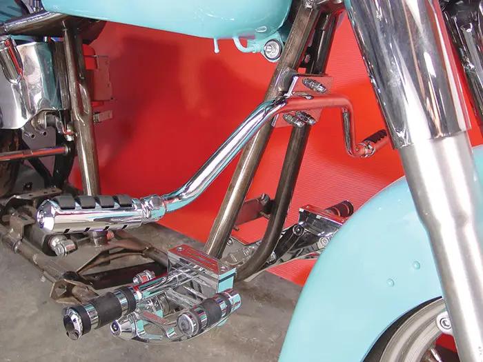 V-Twin Mustache Highway Bar Kit with Cats Paw Footpeg for Harley Davidson FLST by V-Twin