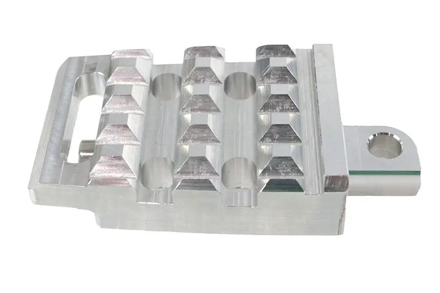 V-Twin Bronx Passenger Footpeg Set Chrome – Part Number 78940C by V-Twin