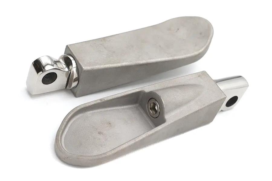 V-Twin Chrome Spoon Footpeg Set with 1/2 Inch-20 Threads and Zinc Mount Block Bolt by V-Twin