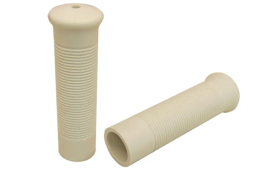 Wyatt Gatling 17-6033AW Jack Hammer Style Handlebar Grip Set for Harley Davidson by Wyatt Gatling