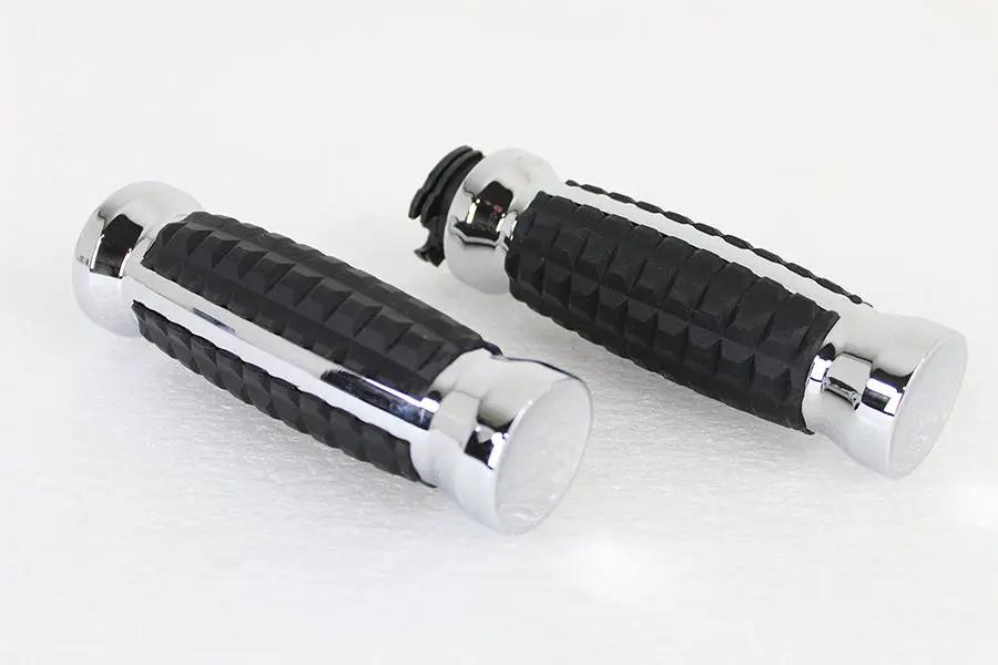 Wyatt Gatling Alligator Style Throttle by Wire Grip Set Chrome for Harley Davidson FLT (2008-2017) by Wyatt Gatling