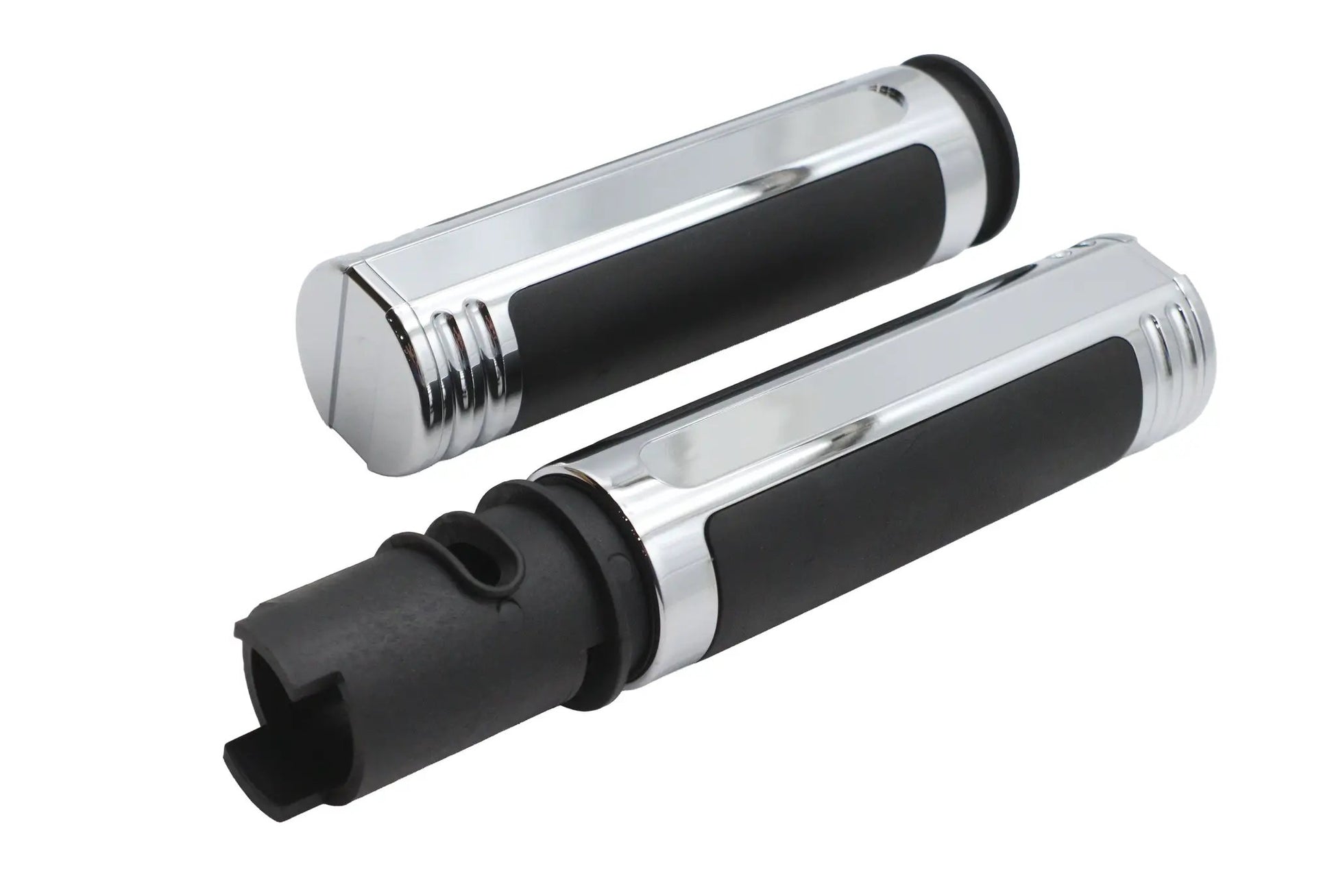 V-Twin M8 Empire Style Grip Set Chrome for Harley Davidson Models by V-Twin