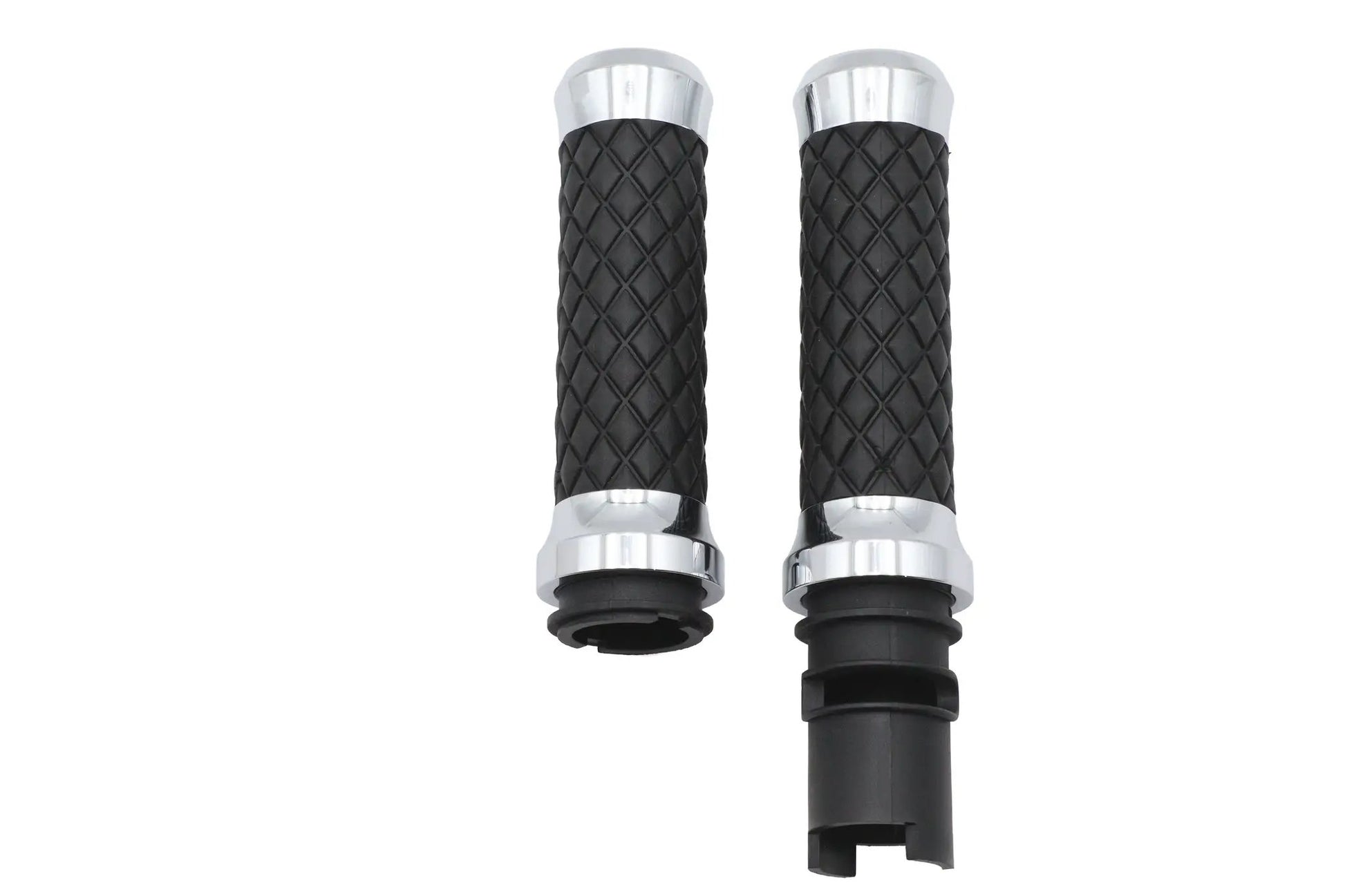 V-Twin Argyle Style Grip Set in Chrome for Harley Davidson Touring Models by V-Twin