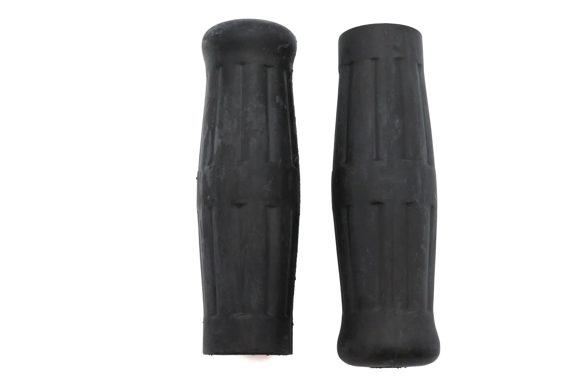 V-Twin Black Grip Set 1909 Style for Harley Davidson Motorcycles by V-Twin