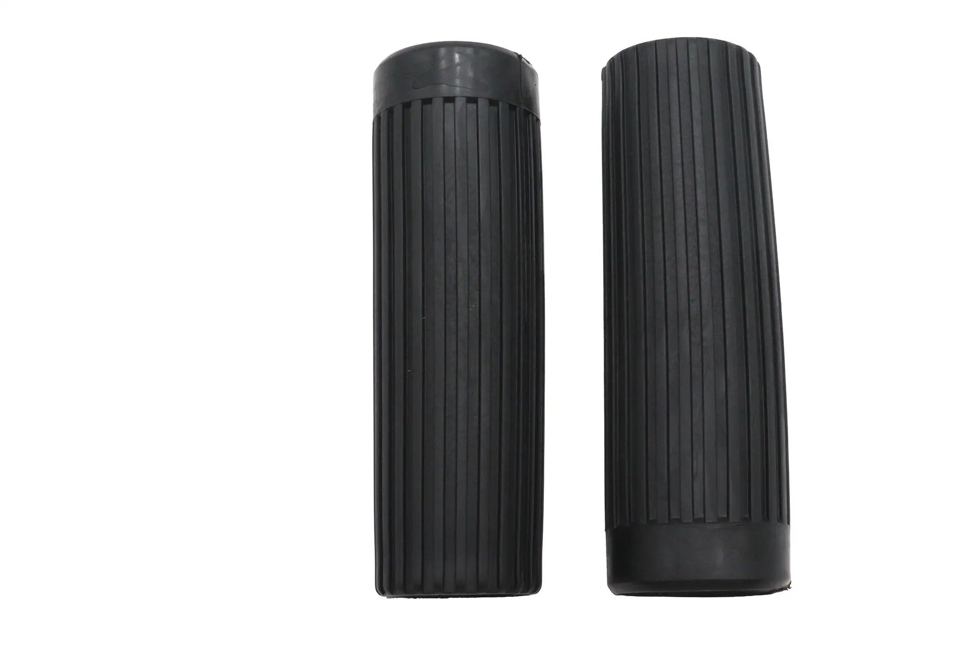 V-Twin Jack Hammer Style Grip Set with 1-1/8 inch I.D. for Harley Davidson FL (1962-1971) by V-Twin