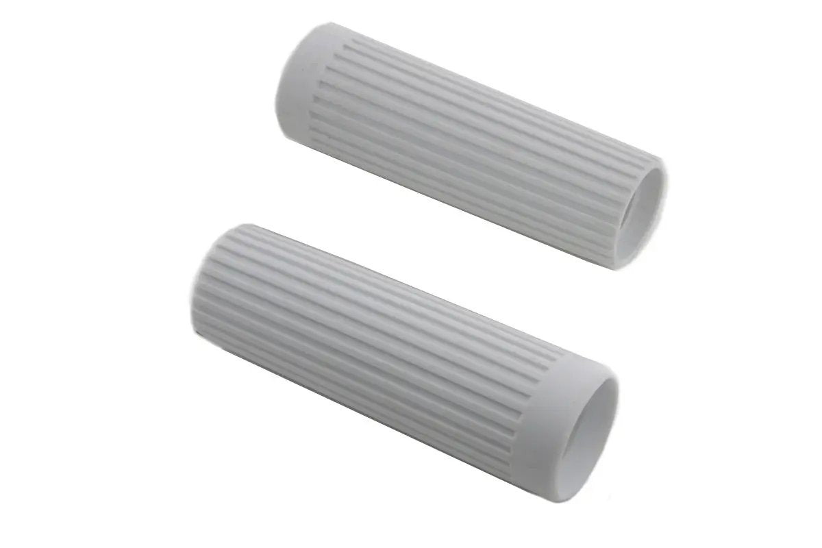 V-Twin Replica Rib Style White Grip Set for Harley Davidson FL Models by V-Twin