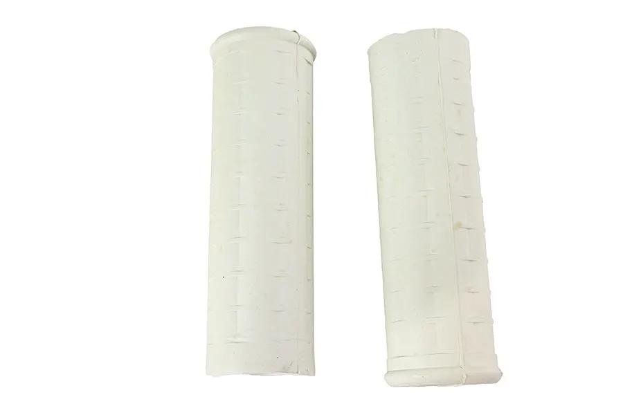 Wyatt Gatling Replica White Waffle Style Grip Set with Plug Hole – Fits Harley Davidson Motorcycles by Wyatt Gatling