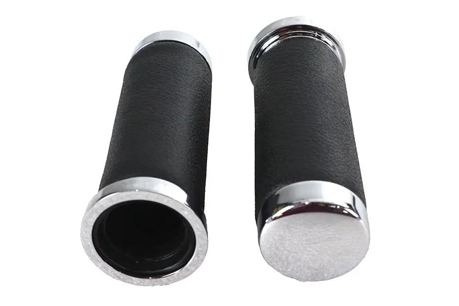 V-Twin Pebble Style Grip Set with Chrome End Caps for Harley Davidson by V-Twin