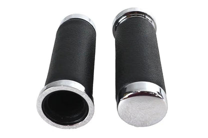 V-Twin Pebble Style Grip Set with Chrome End Caps for Harley Davidson by V-Twin