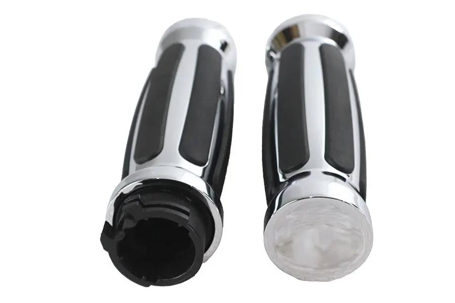 Wyatt Gatling Profile Barrel Shape Grip Set for Harley Davidson – Chrome Accents and Black Rubber Rail Design by Wyatt Gatling