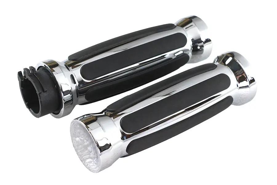 Wyatt Gatling Profile Barrel Shape Grip Set for Harley Davidson – Chrome Accents and Black Rubber Rail Design by Wyatt Gatling