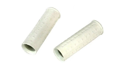 V-Twin Replica White Waffle Style Grip Set with Chrome Plugs - Fits Harley Davidson Models by V-Twin