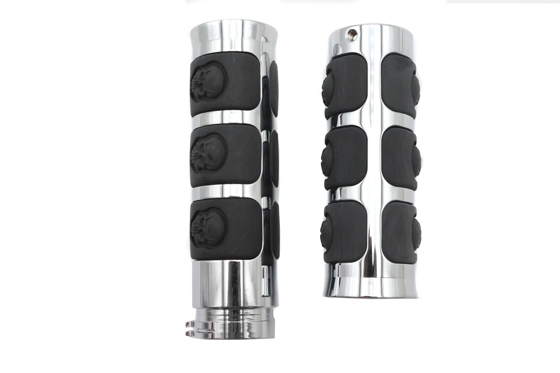 Wyatt Gatling Chrome Band Style Skull Grip Set for Harley Davidson (Part No. H17-05A3SKD) by Wyatt Gatling
