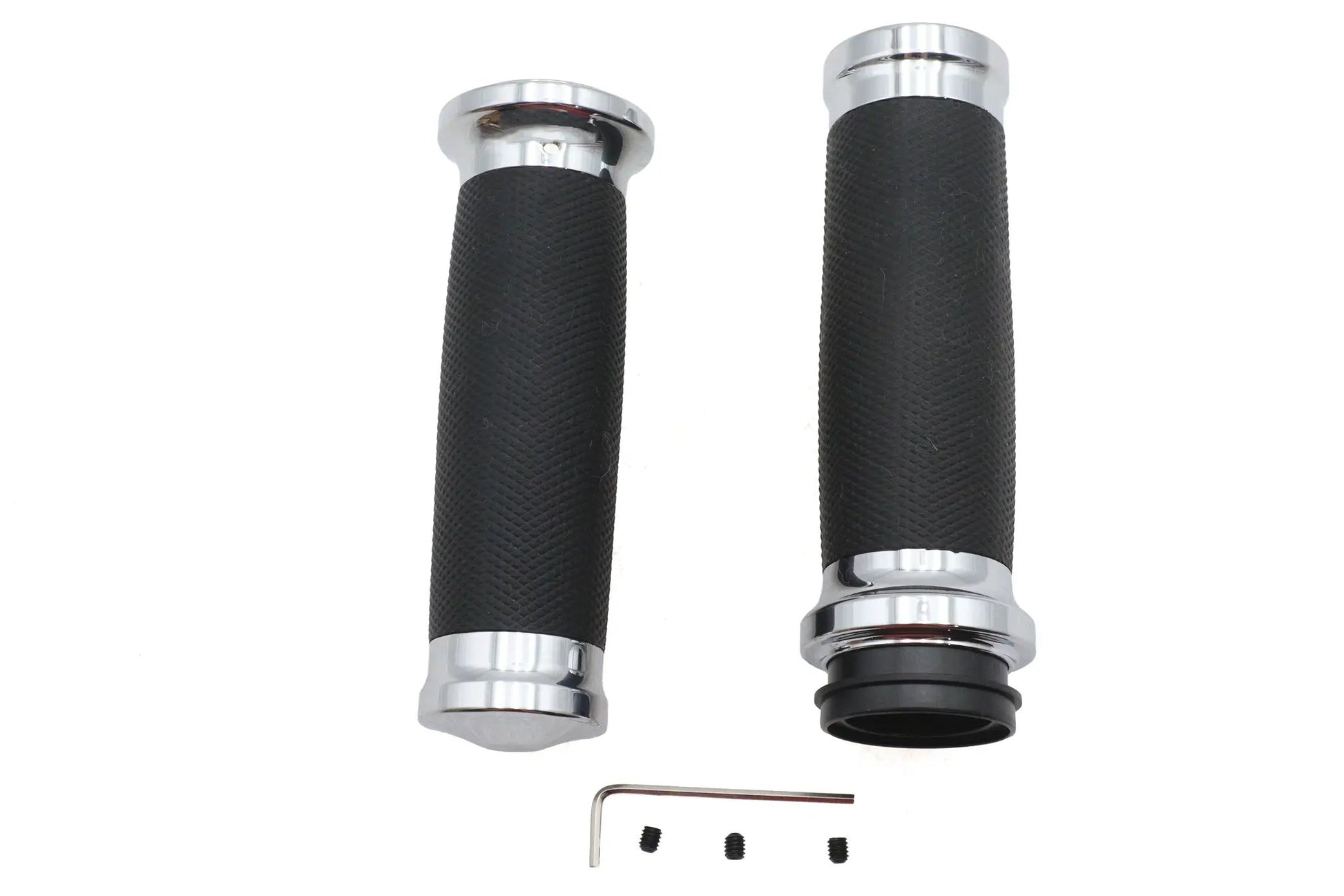 V-Twin Caliber Handlebar Grip Set Chrome for Harley Davidson FLT Models by V-Twin