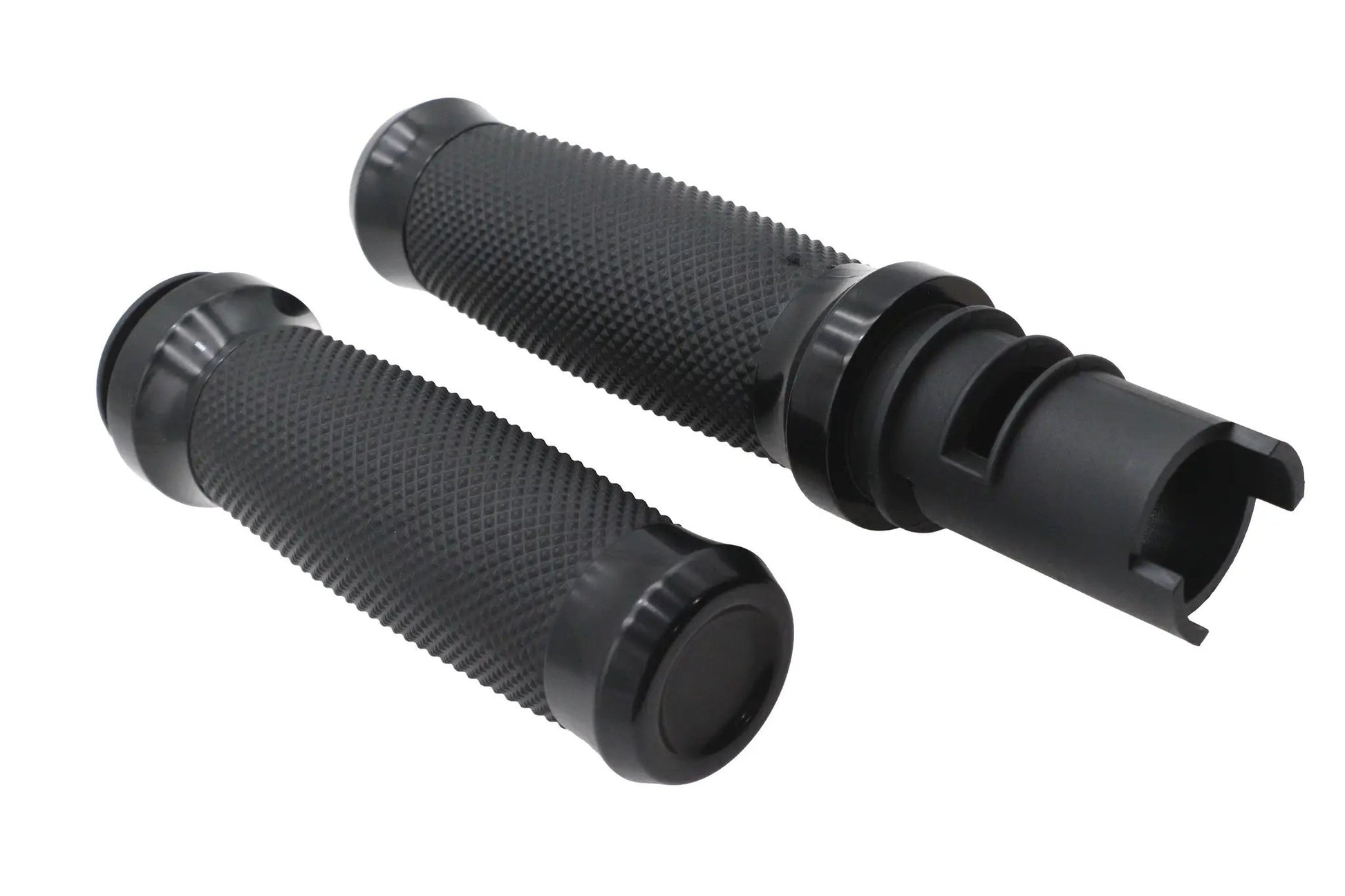 V-Twin Diamond Style Grip Set Black for Harley Davidson Touring Models Part 79100B by V-Twin