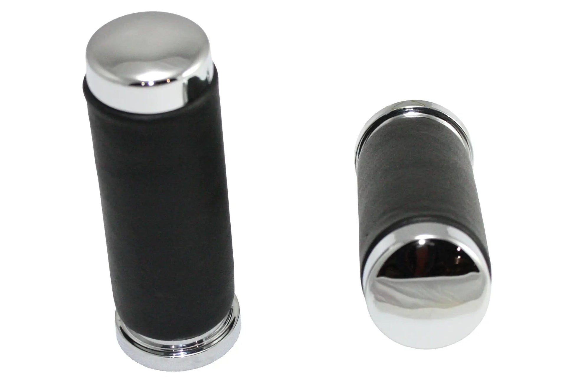 Wyatt Gatling Black Leather Grip Set with Smooth End Caps for Harley Davidson by Wyatt Gatling