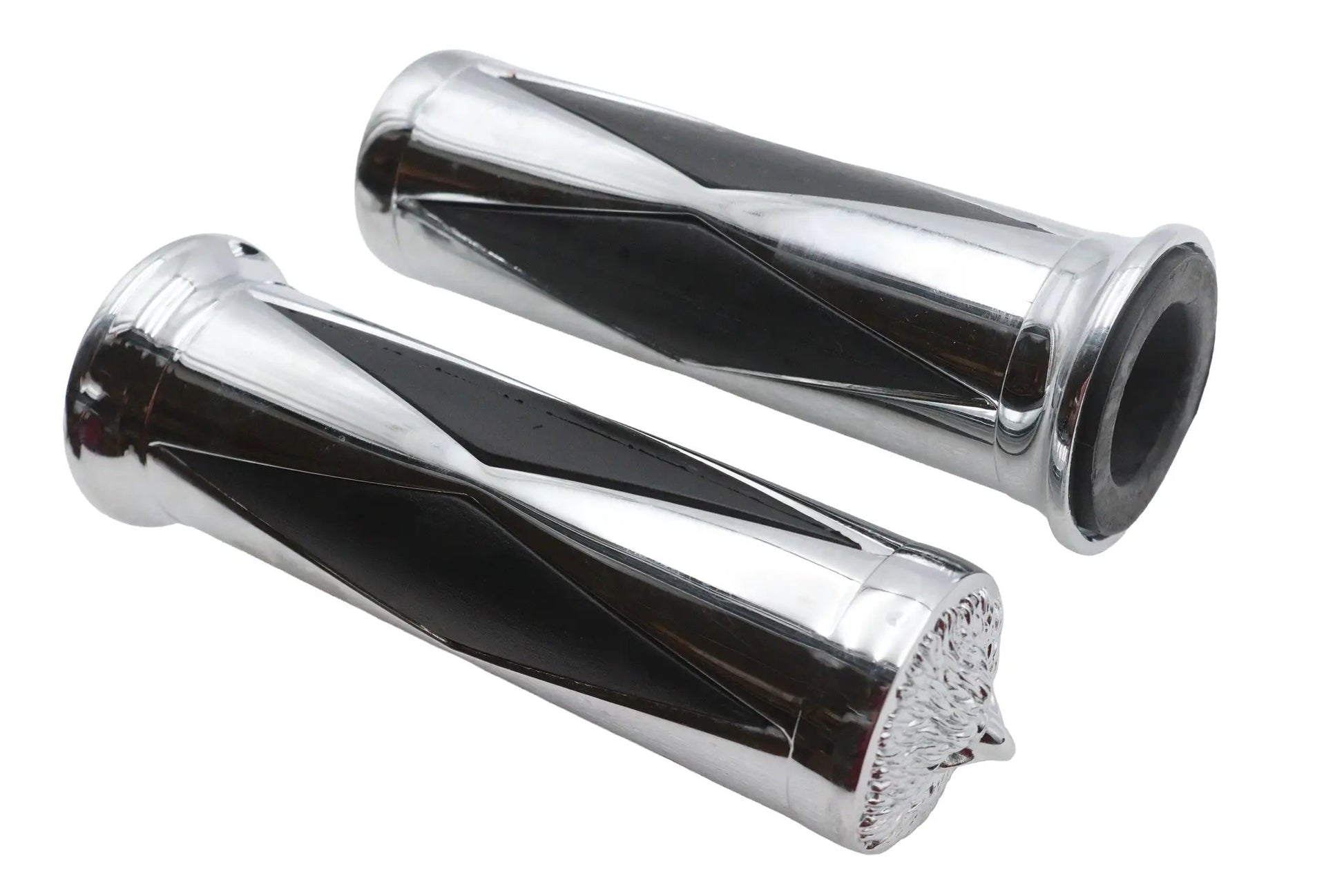 Ultima Diamond Style Grip Set with Chrome Eagle End Caps for Harley Davidson by Ultima