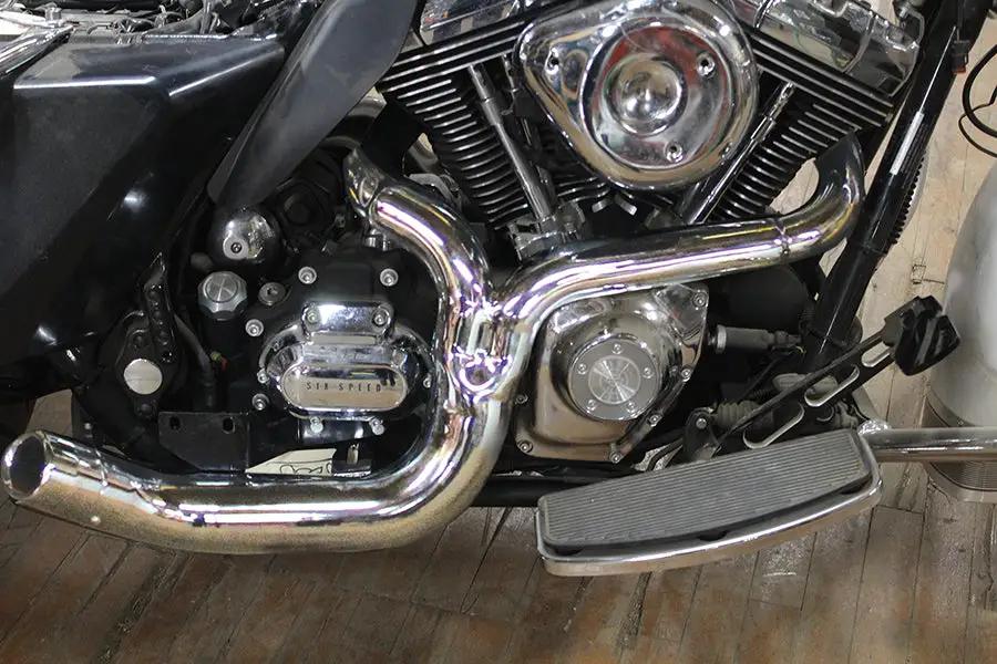 V-Twin 4873 2 into 1 Exhaust Header Set for Harley Davidson FLT with Chrome Finish by V-Twin