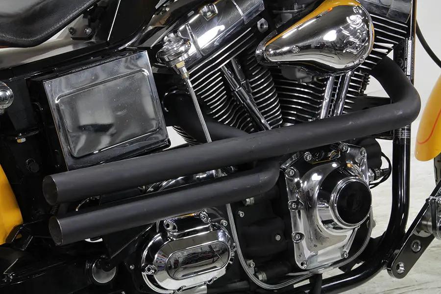 V-Twin Exhaust Drag Pipe Set Black Shotgun Style for Harley Davidson FXD (1991-2000) by V-Twin