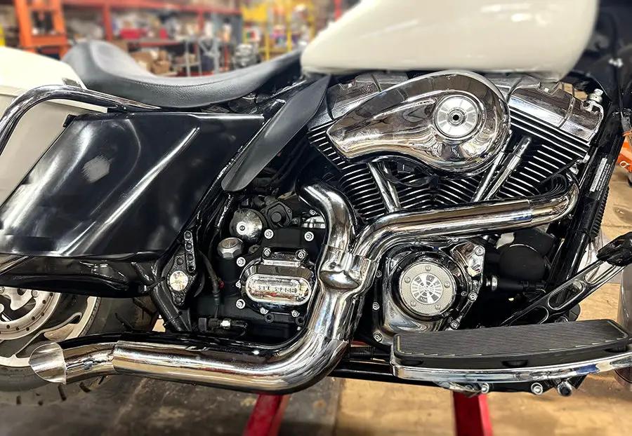 V-Twin Speedster 1-3/4 Inch 2 into 1 Exhaust Header Set Chrome for Harley Davidson FXST by V-Twin