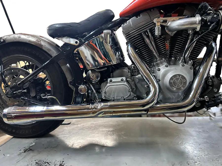 V-Twin Wyatt Gatling Holeshot Exhaust Set Chrome for Harley Davidson FXST (2006-2015) by V-Twin