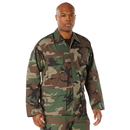 Rothco Rip-Stop BDU Shirt in Woodland Camo, Size Large