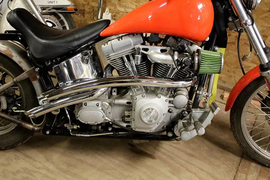 V-Twin Curved Radius 2 inch Drag Pipe Set Chrome for Harley Davidson FXST (1986-1995) by V-Twin