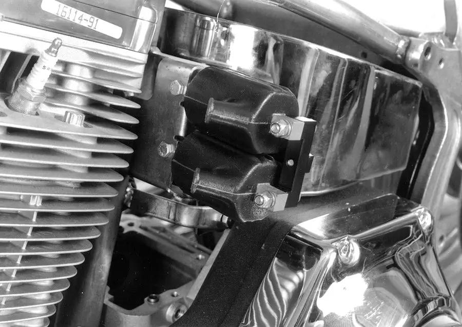 V-Twin Coil Mount for Dyna Ignitions – Custom Application for Harley-Davidson FL and FX Models by V-Twin