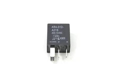 Standard Motor Products MC-RLY6 EFI Relay with Diode for Harley Davidson FXST and FLST Models by Standard Motor Products