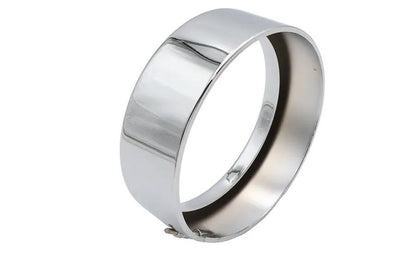 Wyatt Gatling 5-3/4 Inch Chrome Frenched Outer Headlamp Trim Ring for Harley Davidson XL (1963-1972) by Wyatt Gatling