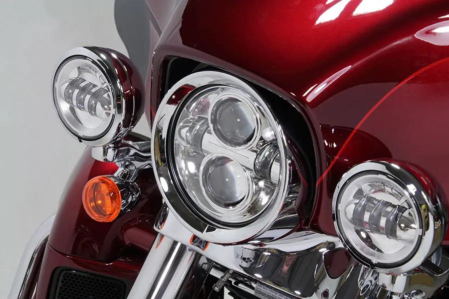 Wyatt Gatling 7 Inch Headlamp Chrome Frenched Trim Ring for Harley Davidson FLHT by Wyatt Gatling