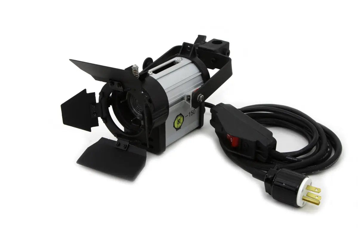 Wyatt Gatling DTW300 150 Watt Tungsten Light for Studio Photography by Wyatt Gatling