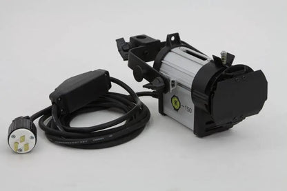 Wyatt Gatling DTW300 150 Watt Tungsten Light for Studio Photography by Wyatt Gatling
