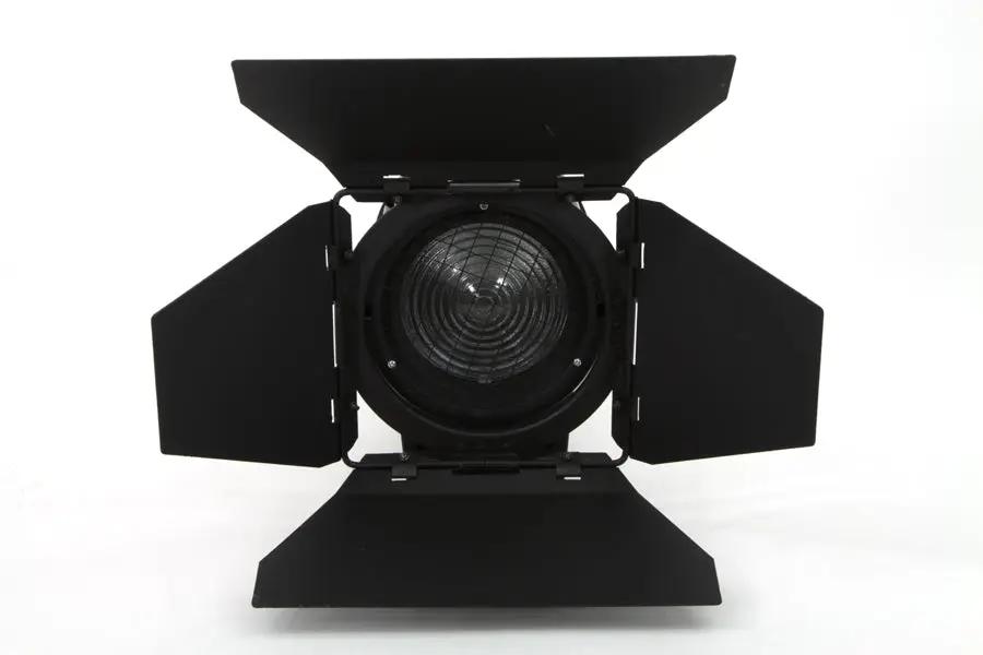 Wyatt Gatling DTW 1000 650 Watt Tungsten Studio Light by Wyatt Gatling